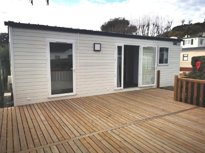 Mobil Home Neuf Camping L Ile Dor Plage St Raphael Avec Piscine Saint-Raphaël Kültér fotó